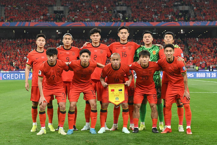 中国男足公布FIFA系列赛队长名单 新老交替阵容亮