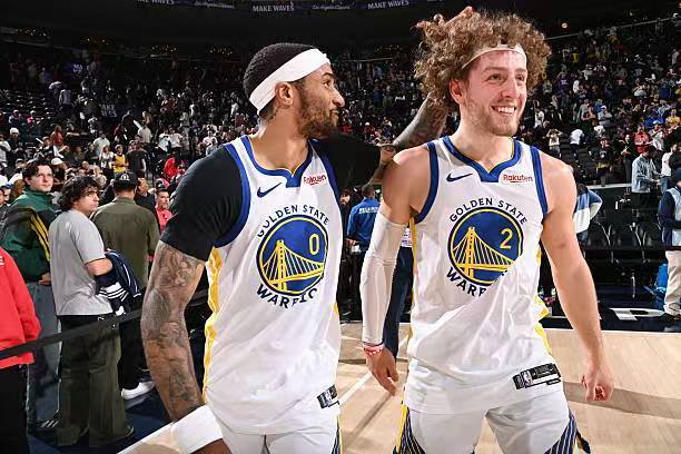 勇士逆转快船晋级附加赛第二轮 小佩顿关键表现