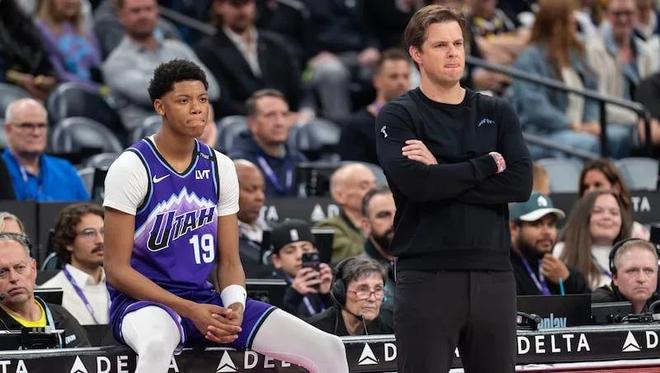 爵士主帅威尔·哈迪结束四年摆烂期 转型争冠教